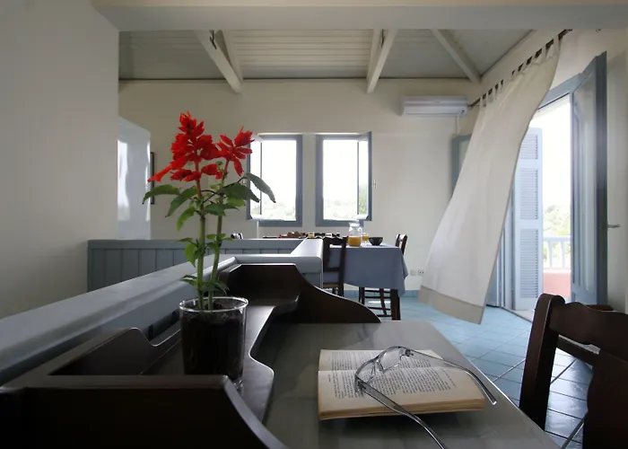 Mira Agios Ioannis (Lefkada)